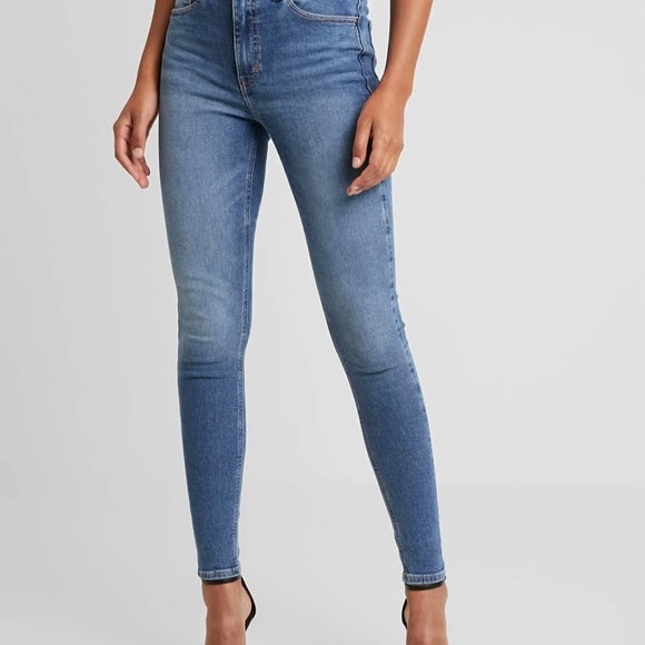 Never worn Topshop jeans! Bought at Nordstrom last year! - Picture 1 of 3